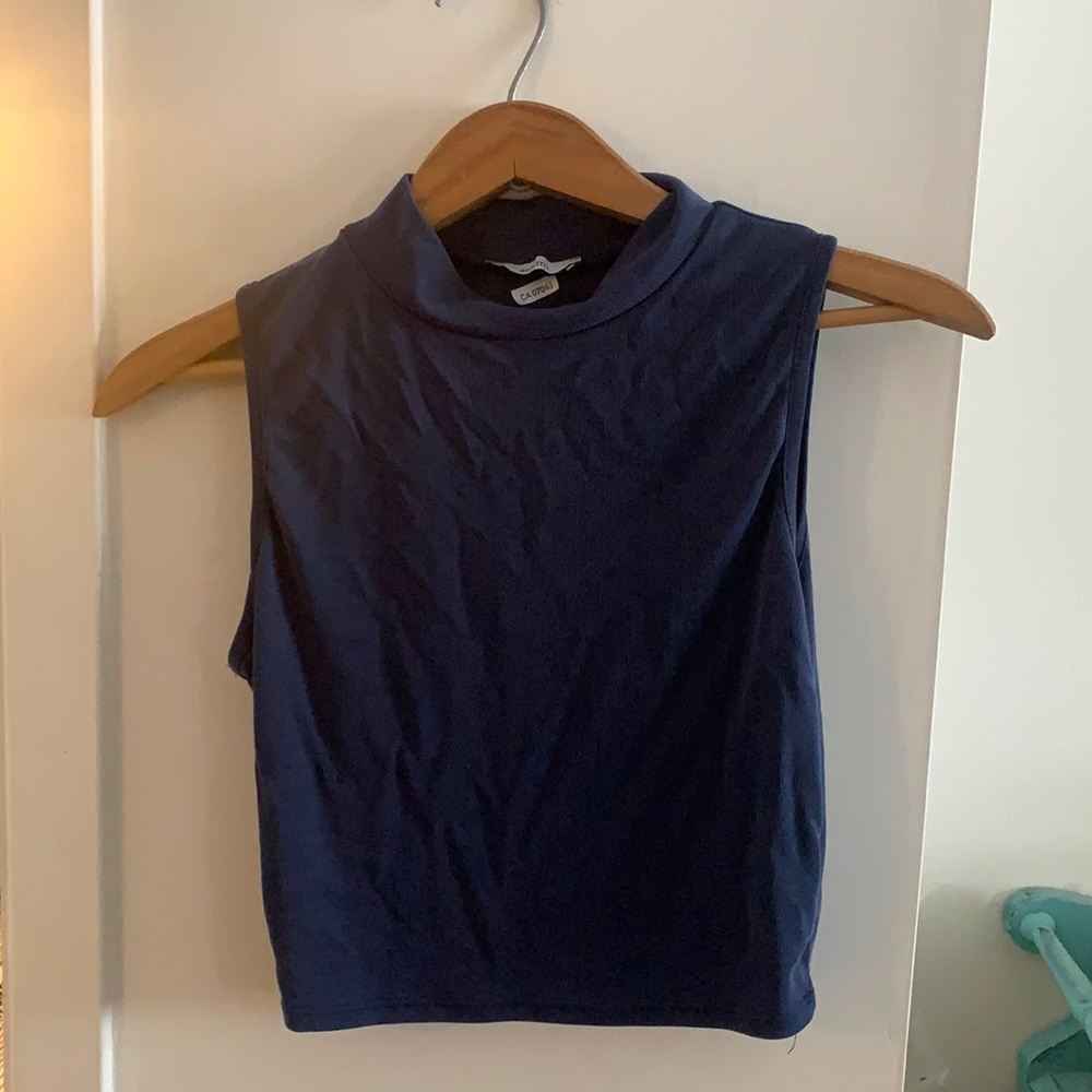 High neck crop